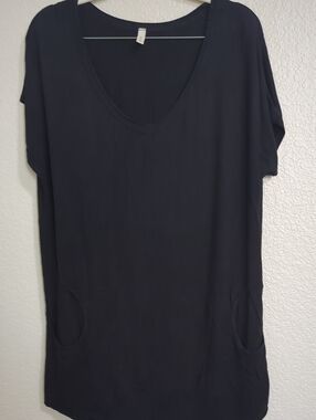 Classic Black V-Neck Tunic with Front Pockets